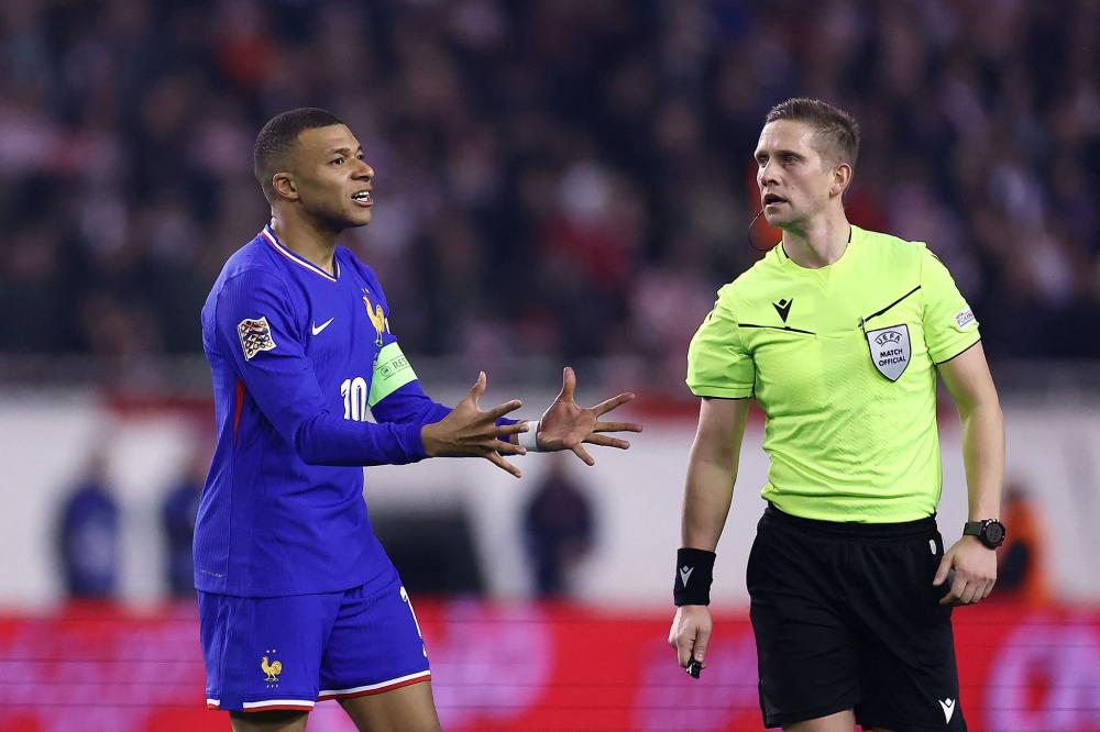 5-0！利雅得胜利开门红，C罗点射创纪录，赛后引领维京战吼